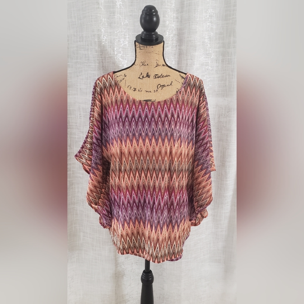 JLO FLOWY TOP